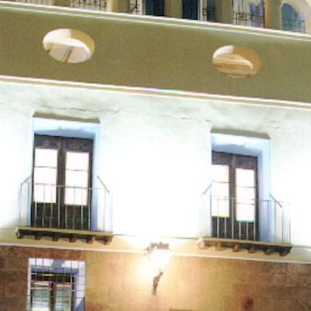 Hospederia Meson De La Dolores Calatayud Eksteriør billede